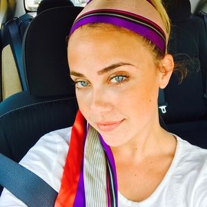 Meet your Posher, Molly